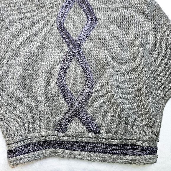 🦃 BCBGirls Gray Thick Sweater Poncho Shaw Turtle Neck Medium Winter Warm Cozy - Picture 8 of 12